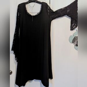 Elegant Black Lace Sleeve Dress